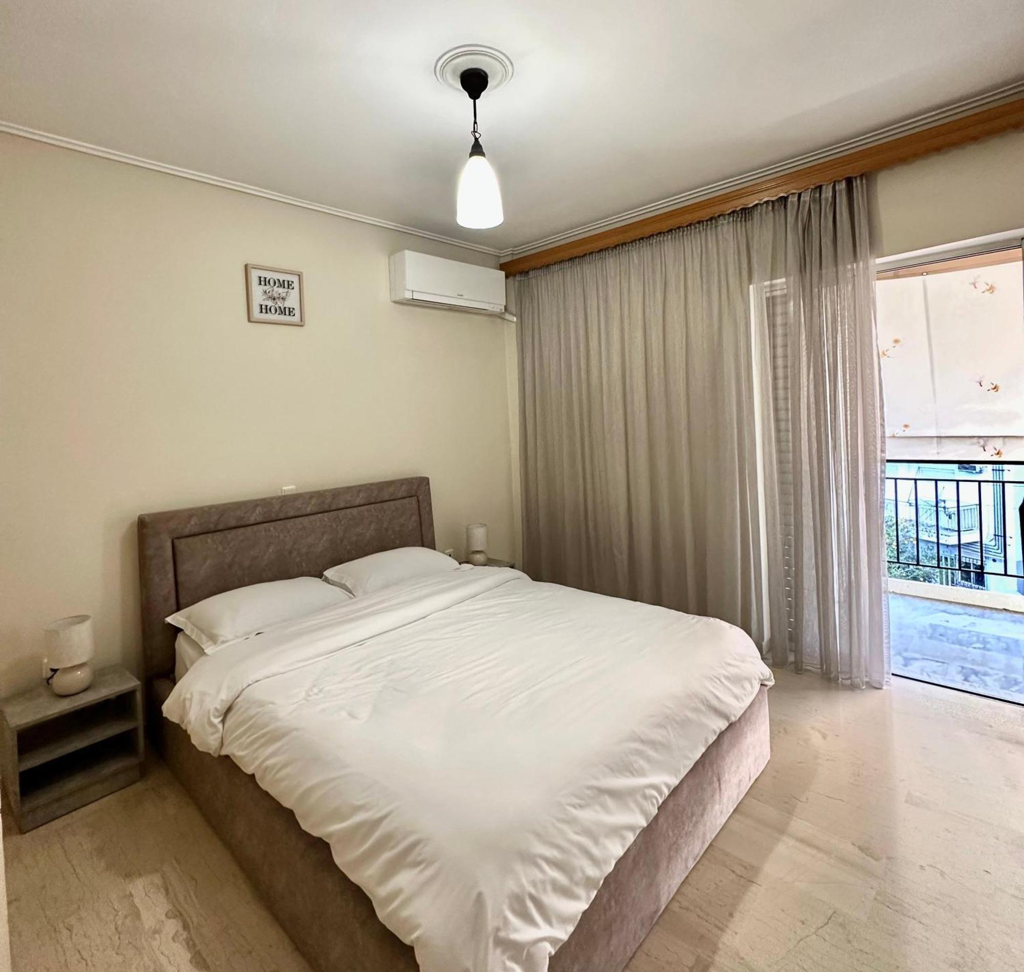 Mamour Apartment In Athens Atenas Exterior foto